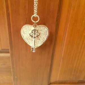 Long heart and key necklace