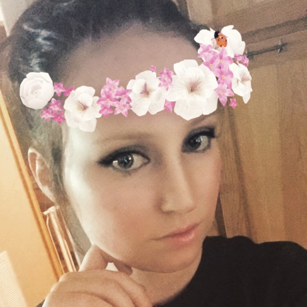 Meet your Posher, Leslie