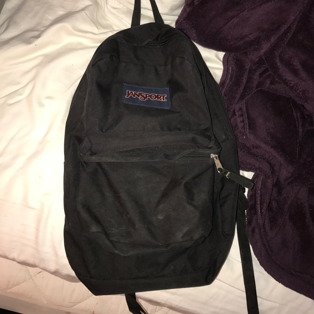 Black jansport backpac