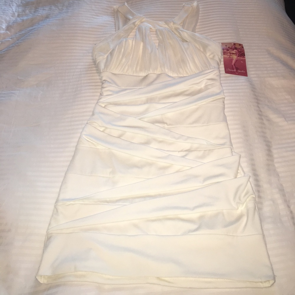 NWT White Party Dress 👗
