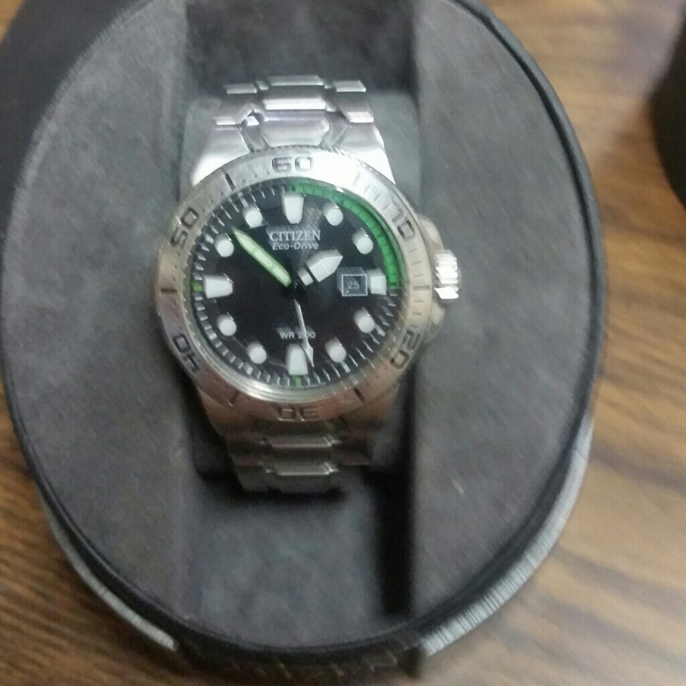 Citizen men's watch, well worn