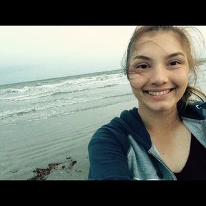 Meet your Posher, Grace