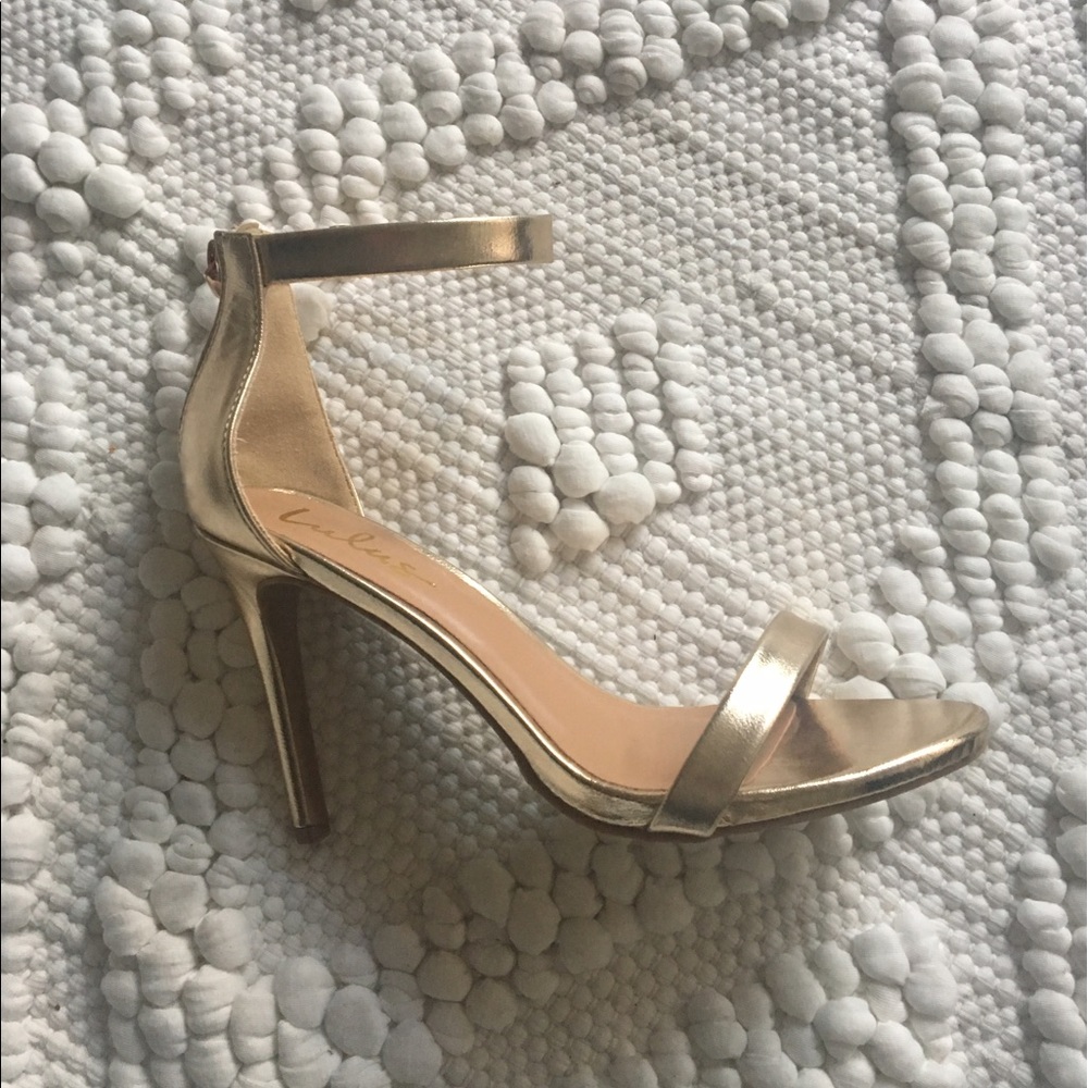 GOLD Lulus high heels. Size 8.5, like new!!