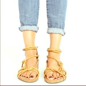 Free People Redlands Footbed strappy boho sandals.