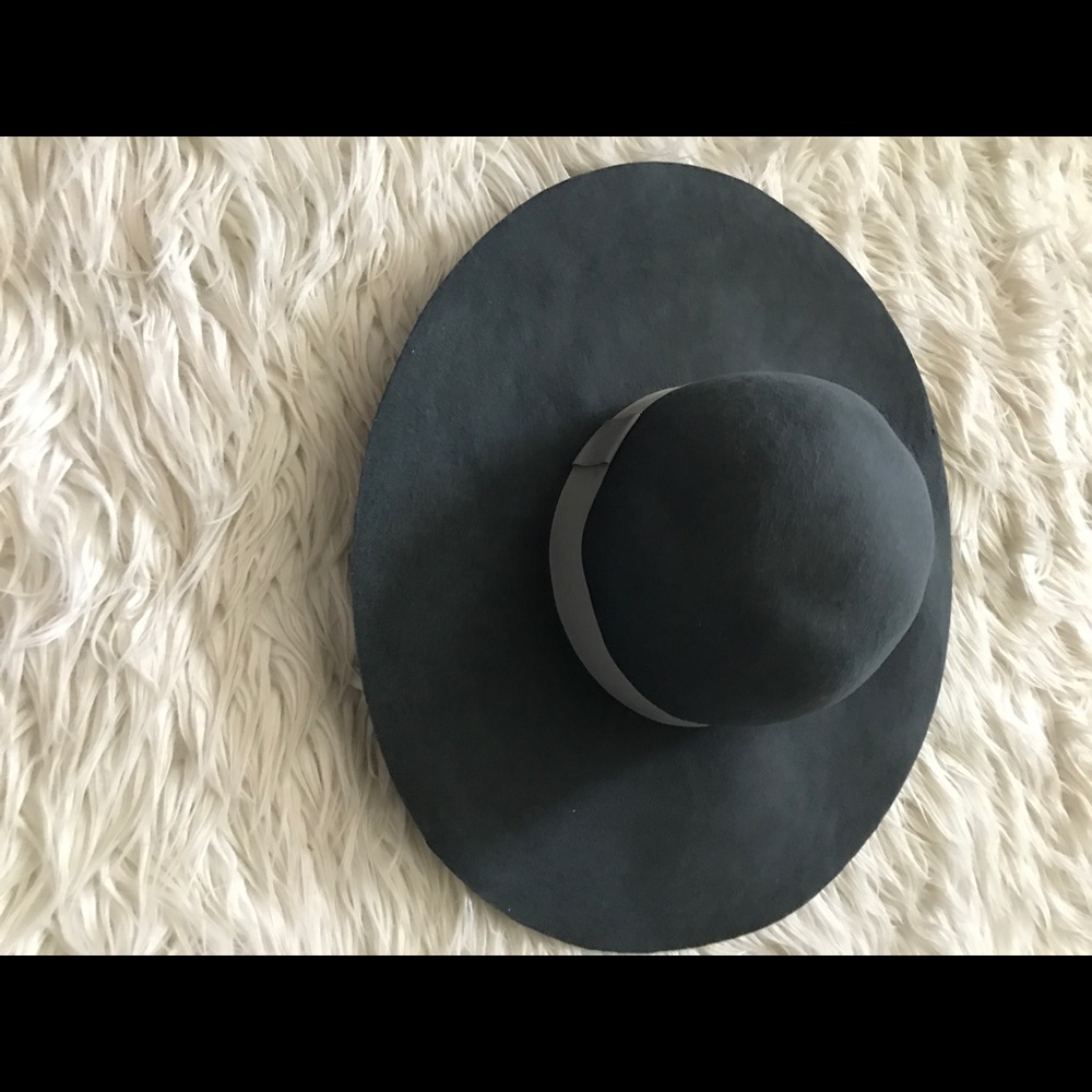 New 100% Wool D8Y Hat from Nordstrom