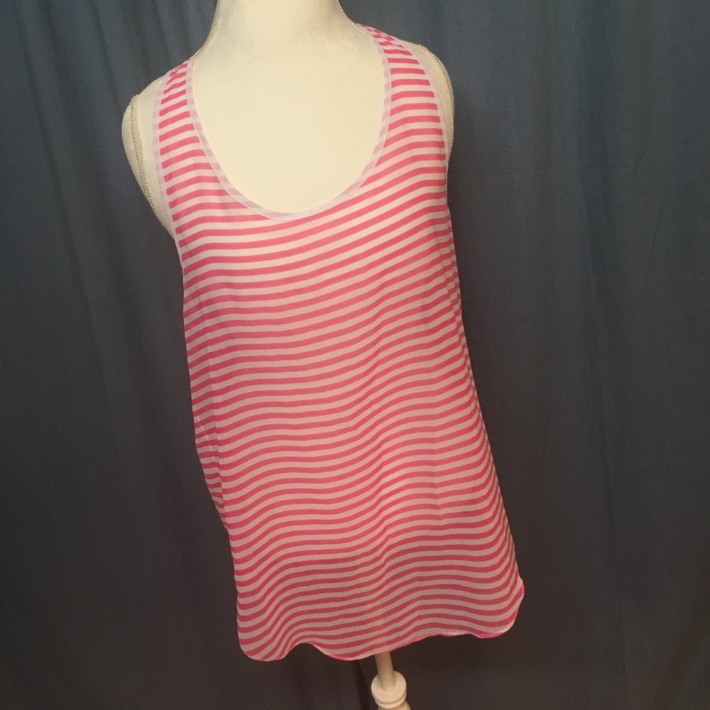 Bisou Bisou Pink and white razorback tank top.