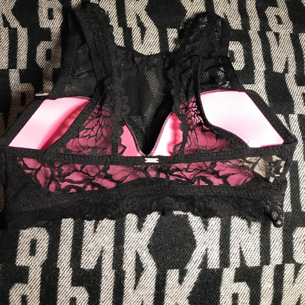 SALE VS PINK PUSH UP BRA NWT - Picture 3 of 4