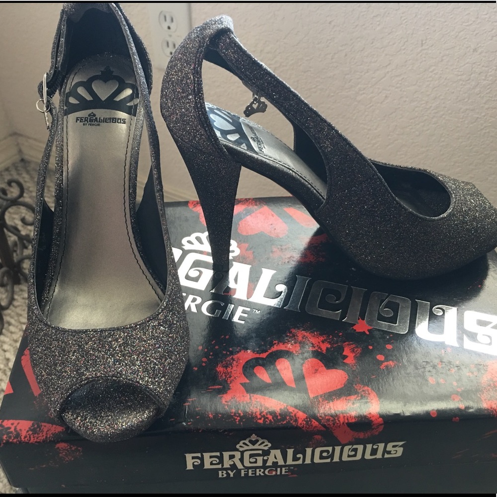 Fergalicious Sparkly heels 👠💎👠💎