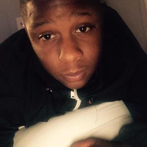 Meet your Posher, Derrick