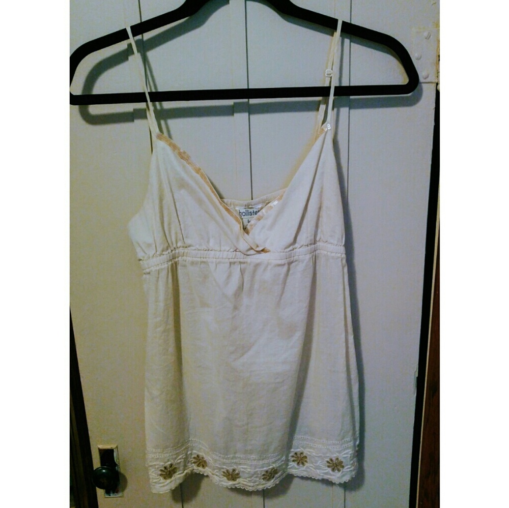 Hollister Flowy Tank