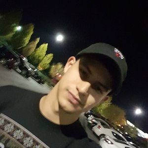 Meet your Posher, Pedro