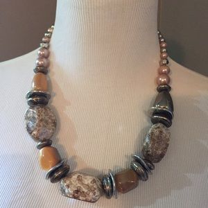 Gorgeous necklace NWOT