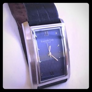 Men's Kenneth Cole Analog Watch!