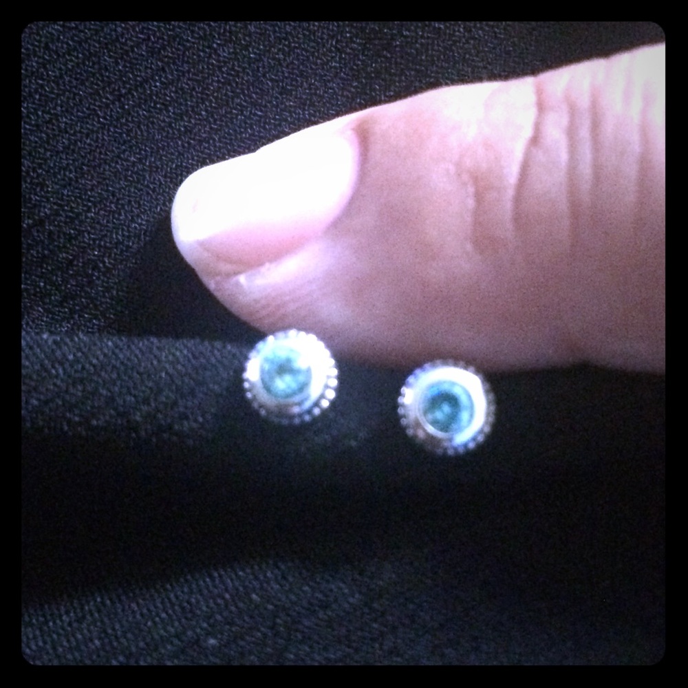 Sterling silver .925 Silpada earrings with blue CZ
