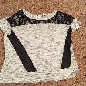 Super cute express Tee shirt