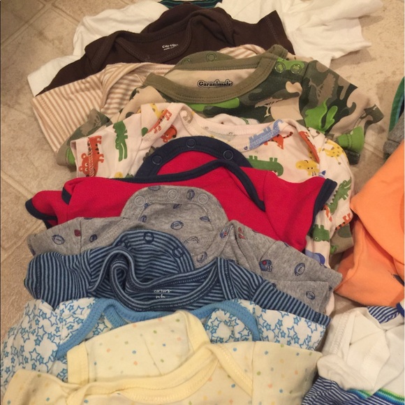 Lots baby boy clothes 0-6m - Picture 2 of 4