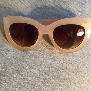 Forever 21 women's sunglasses