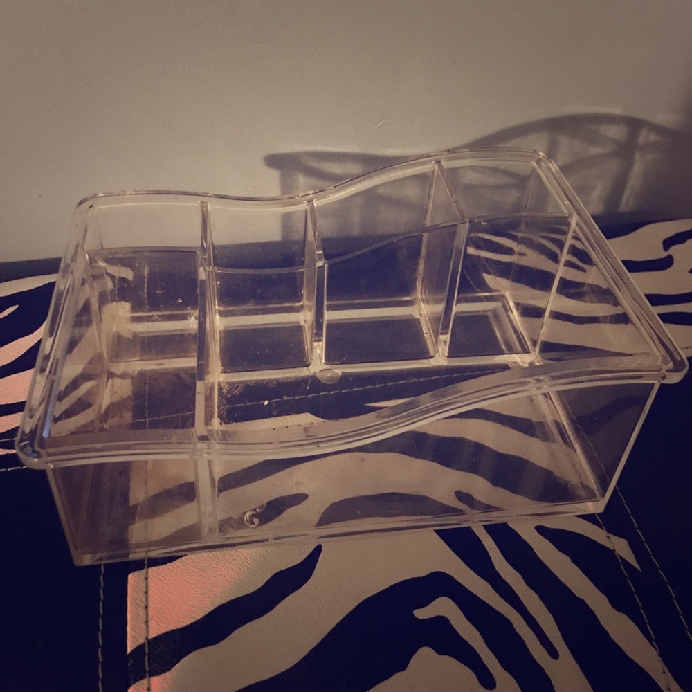 Acrylic make up holder