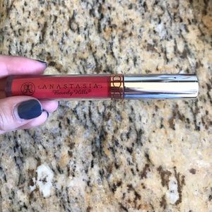 Anastasia Beverly Hills lipstick