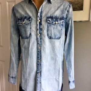 NWOT FLAG & ANTHEM DENIM SHIRT