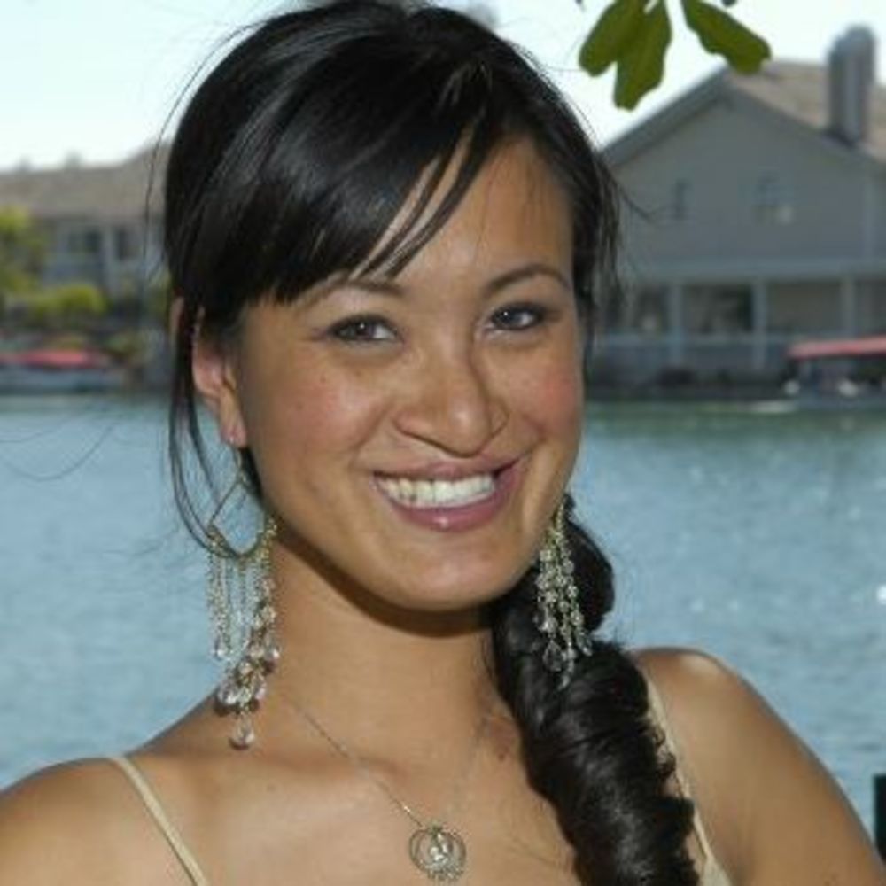 Meet your Posher, Heather thuy