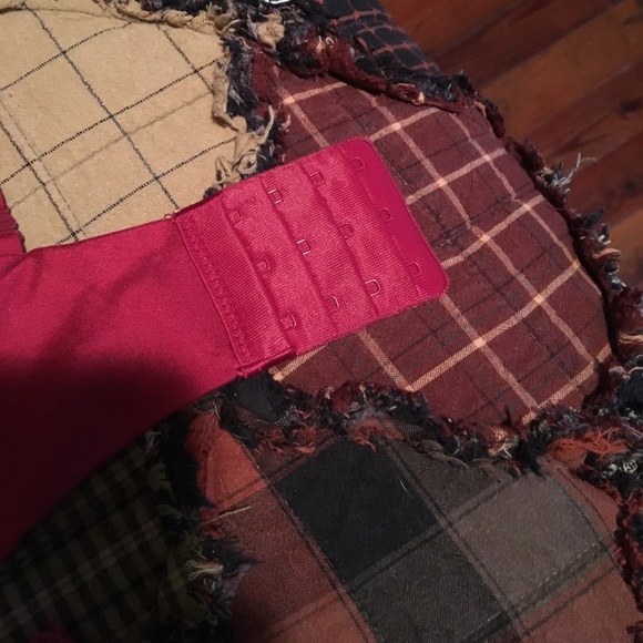 Victoria Secret bra and panty set - Picture 6 of 6