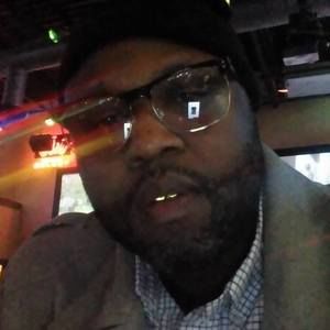 Meet your Posher, Bobby