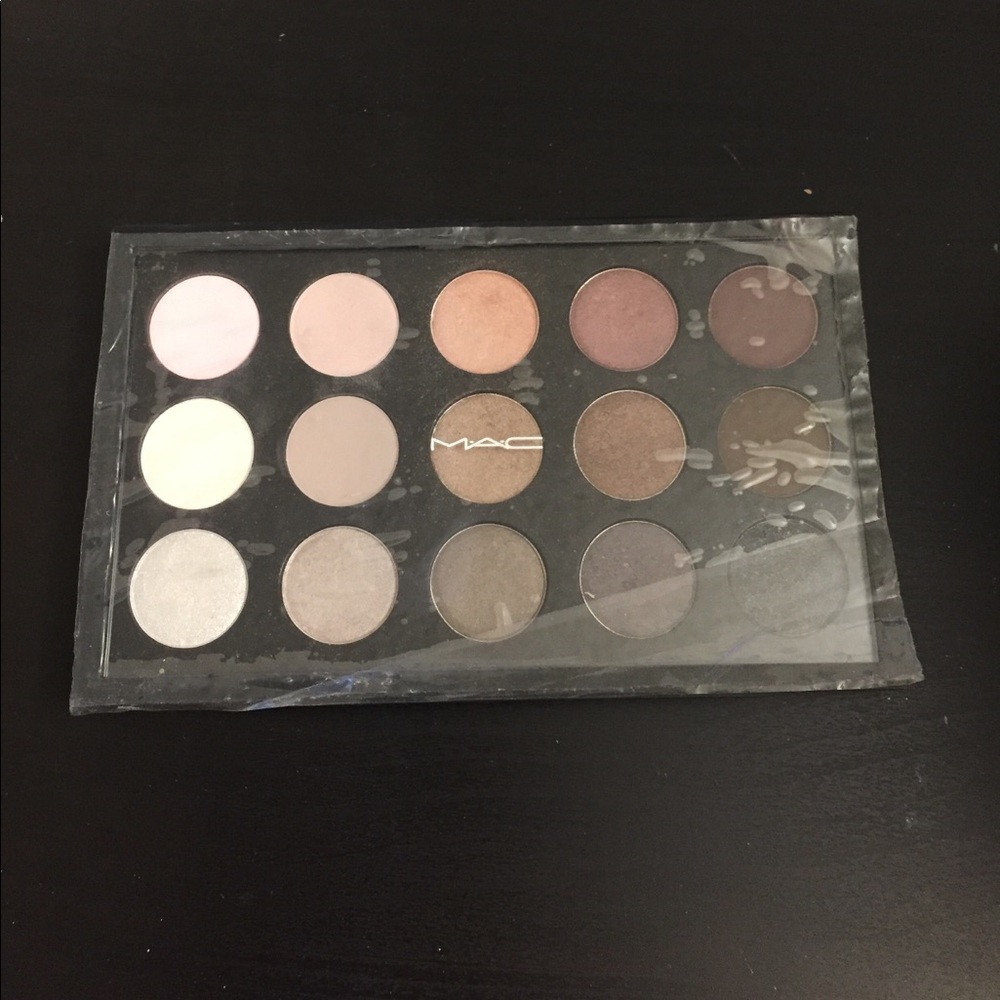 Mac eyeshadow x 15 cool nuetral