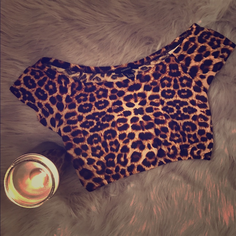 Sexy Leopard Crop Top