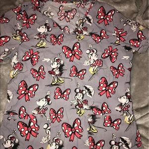 Minnie Mouse scrub top