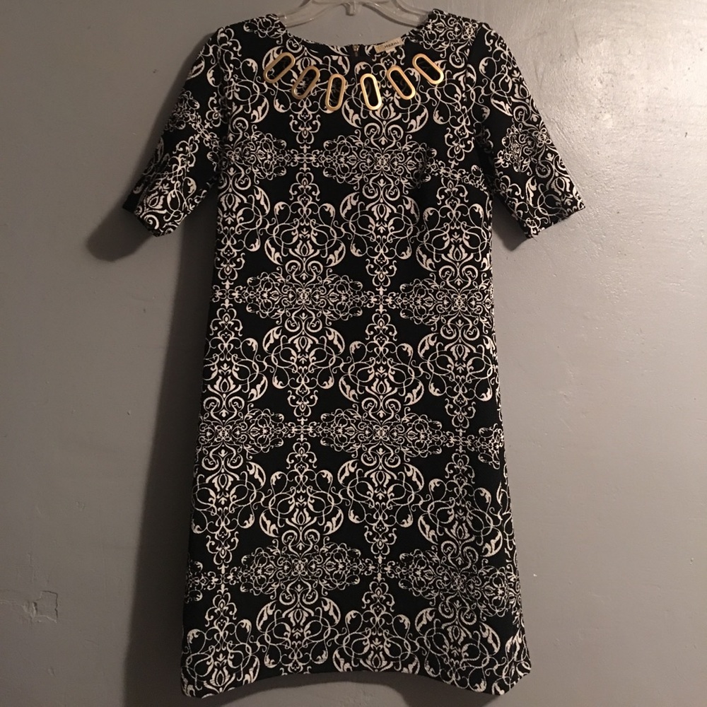 Hanni black and white  dress
