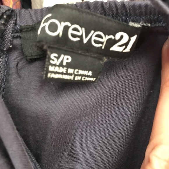 Forever 21 peplum dress with tie - Picture 4 of 4