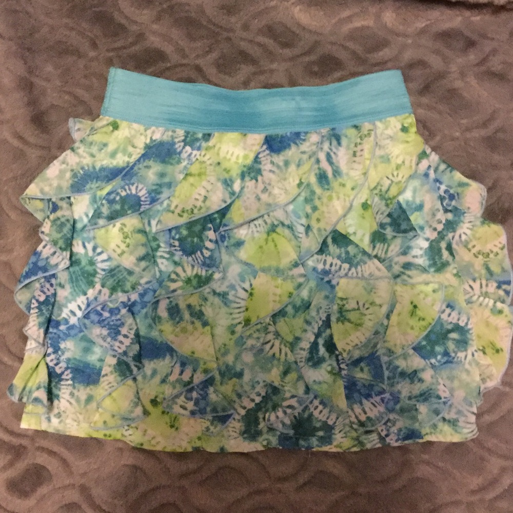 Closing Closet Sale! Girls XL blue/green skort