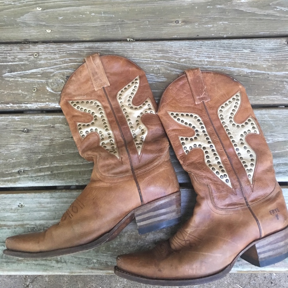 FRYE Cowboy Boots