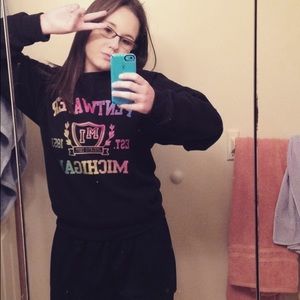 Meet your Posher, Rebekah