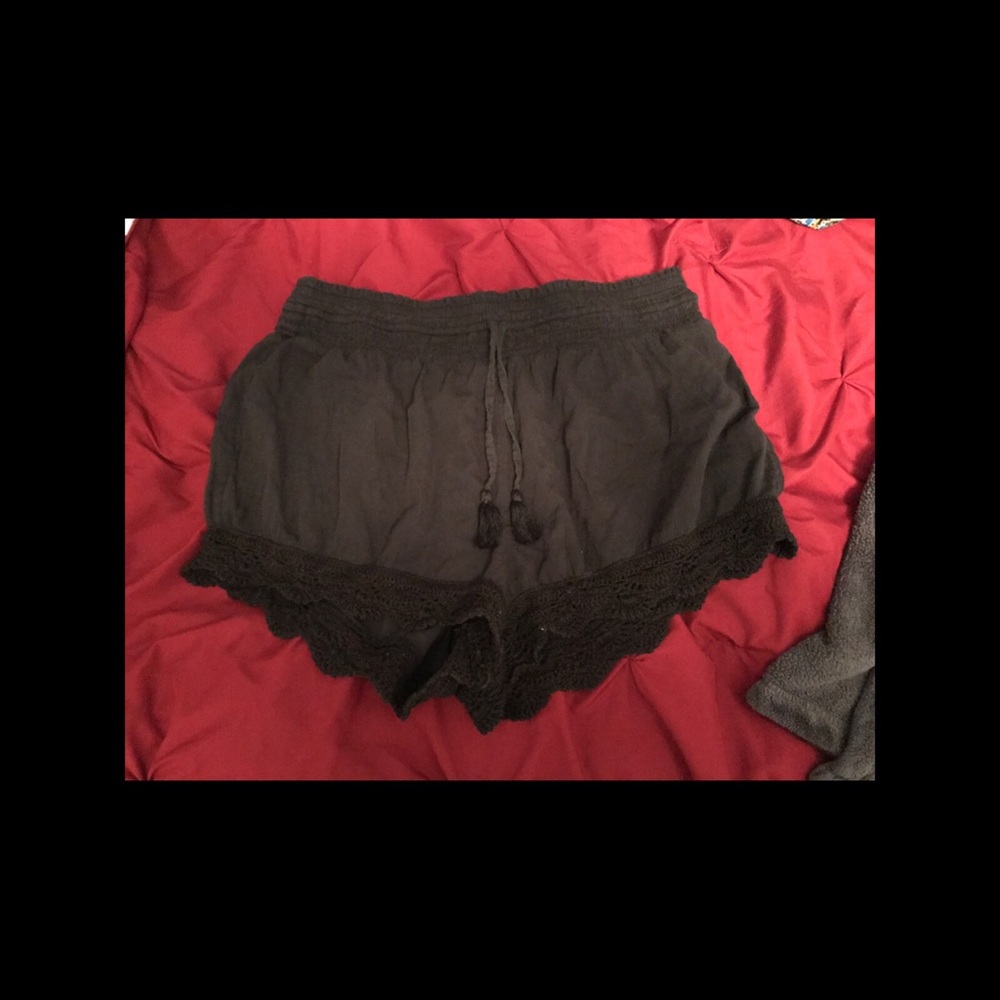‼️ SOLD ‼️ Aerie black lace shorts