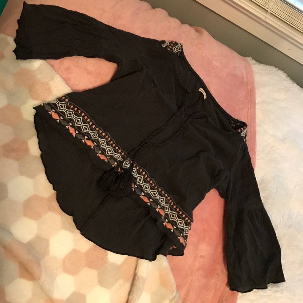 Cropped shirt