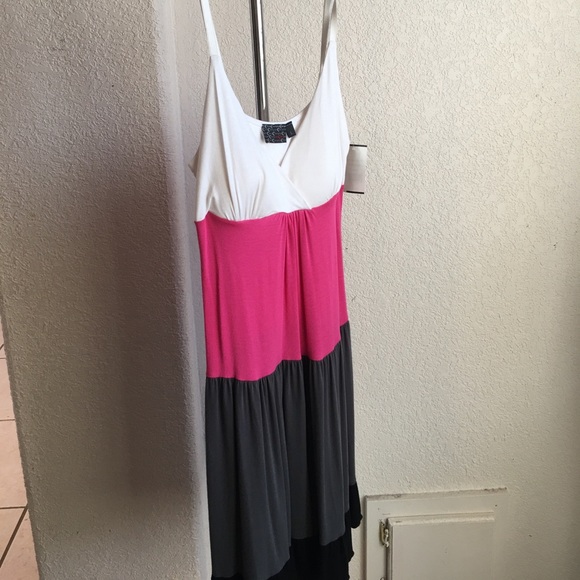 🌺 Summer dress size L (Juniors) or Adult S/M NWT - Picture 2 of 4