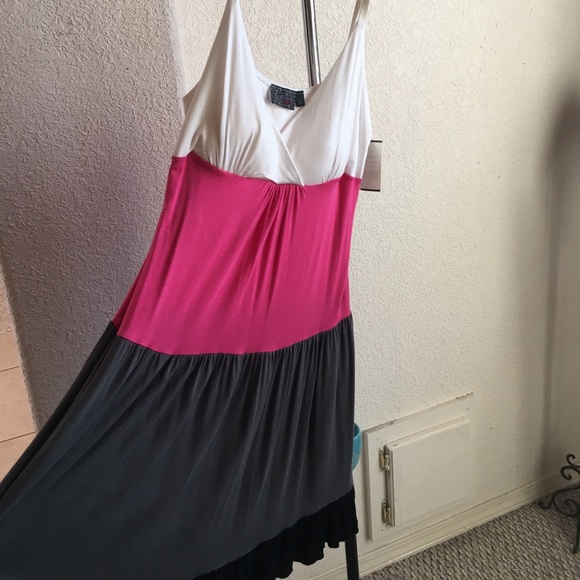 🌺 Summer dress size L (Juniors) or Adult S/M NWT - Picture 3 of 4