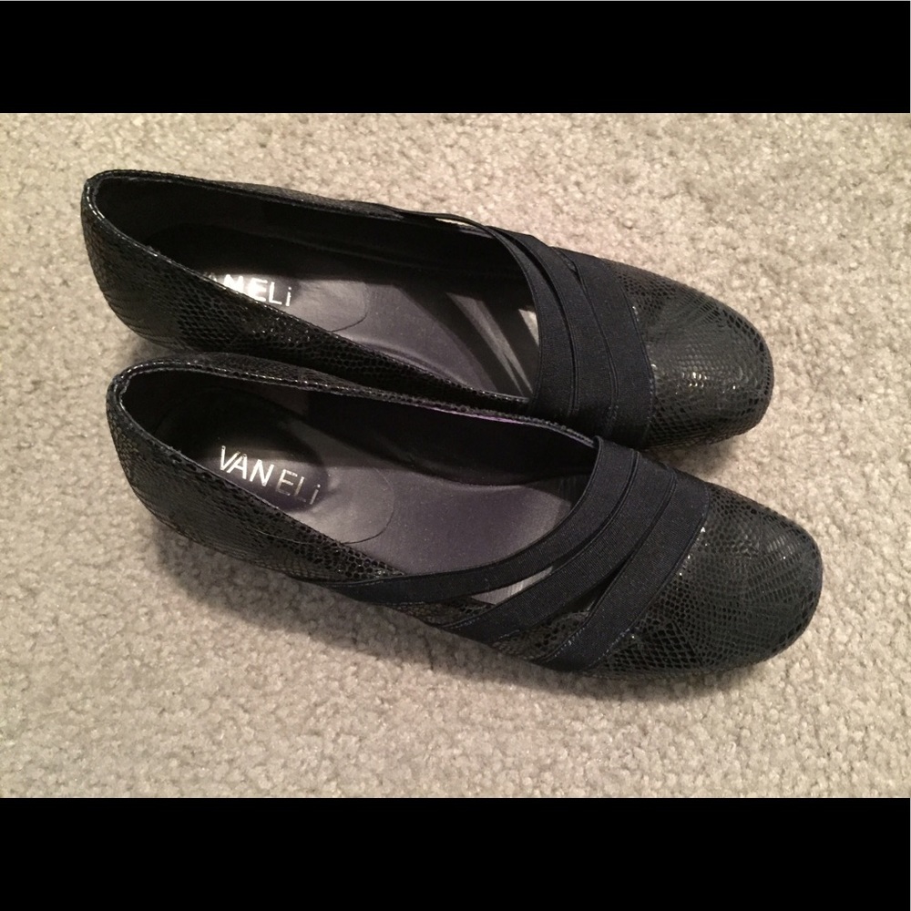 Vaneli Navy Wedges 7W - New