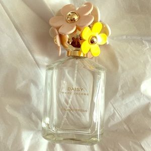 ✨EMPTY✨ Marc Jacobs Perfume