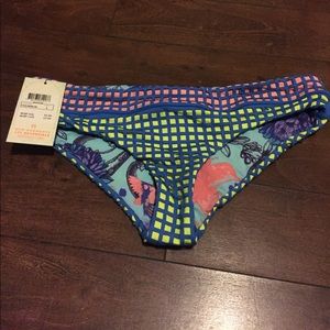 BNWT Hard to Find Maaji Bottoms!