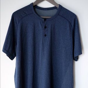 Men's navy blue lululemon Vent Tech Henley