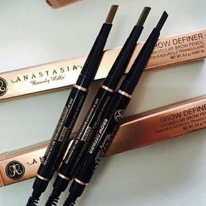 Anastasia Beverly Hills Brow Definer in dark brown