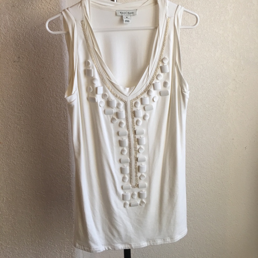 White House Black Market blouse 👚🌷