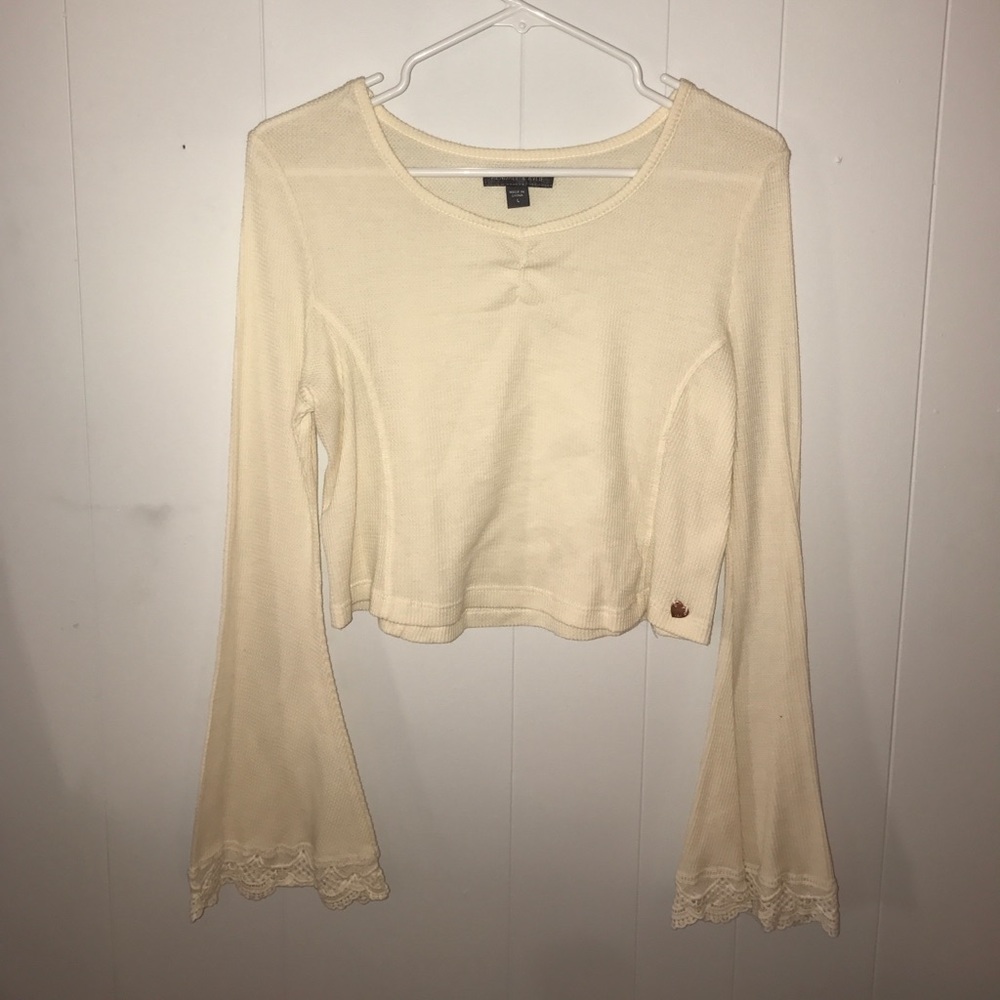 Kendall & Kylie crop top