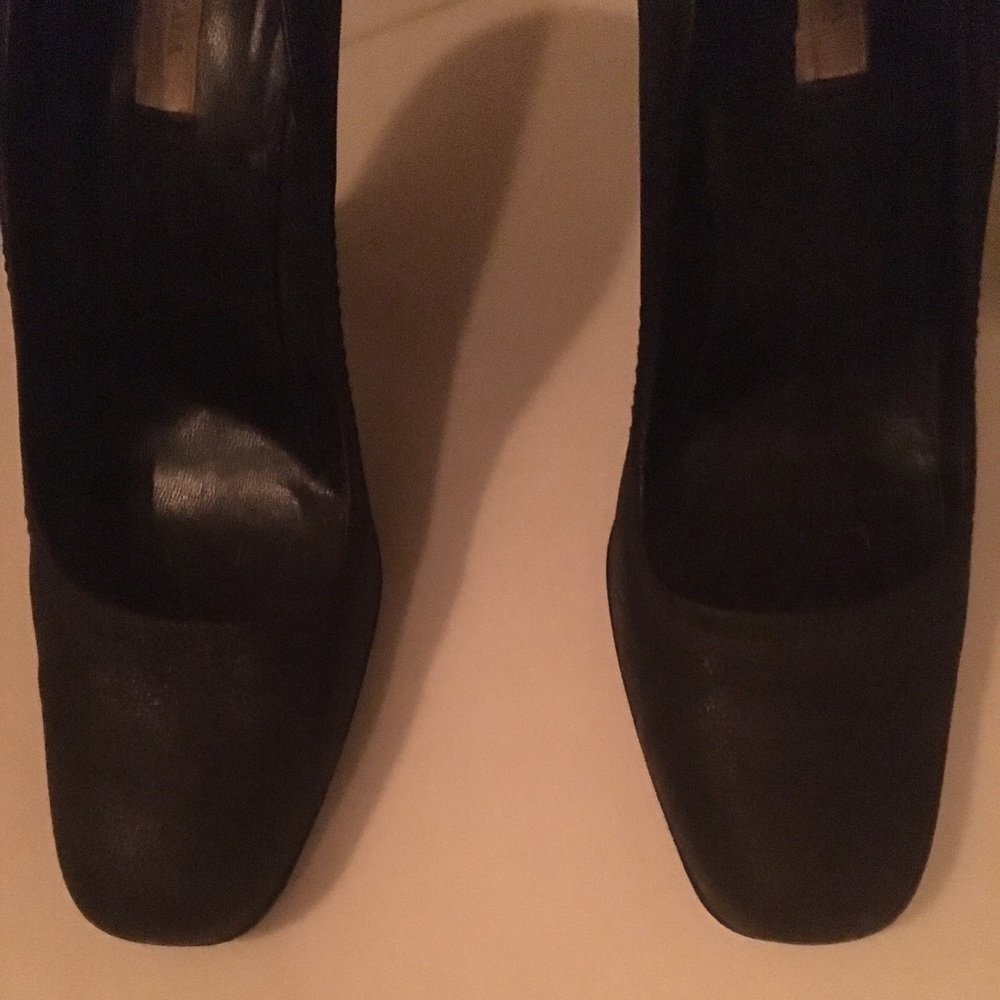 Prada high heals gently worn excellent condition - Picture 2 of 4