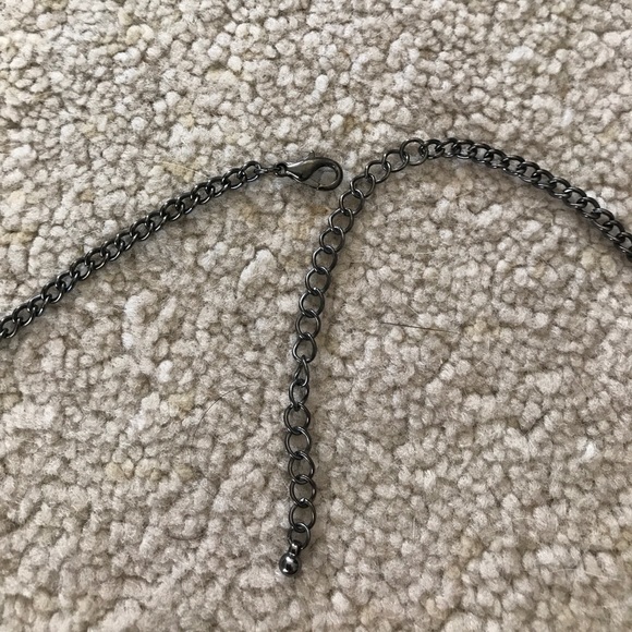 NWOT links & crystal statement necklace - Picture 4 of 5