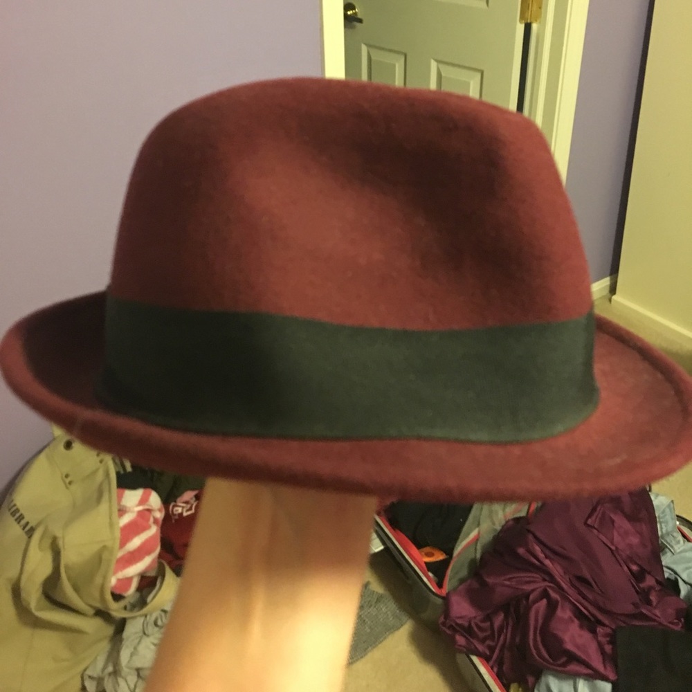 Maroon BCBG fedora