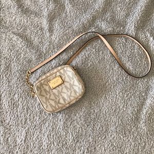 Michael Kors cross body bag